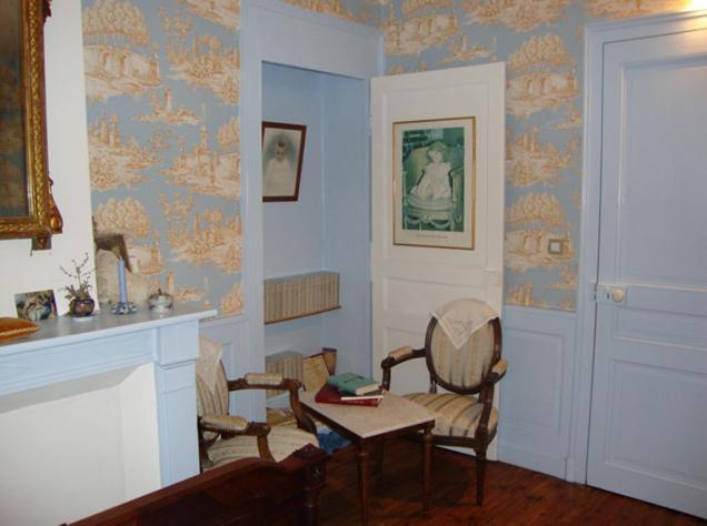 Domaine De La Dame De Lauriere Bed & Breakfast Solignac Room photo